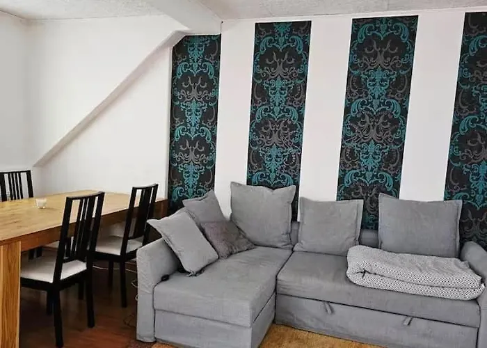 Dachgeschosswohnung In Historischem Monument